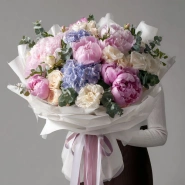 Букет с пионами &laquo;Тёплая акварель&raquo; 0