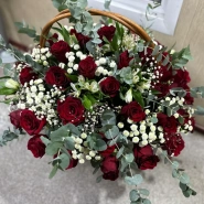 Корзина сборная из роз и альстромерий &laquo;Вечер воспоминаний&raquo; 1