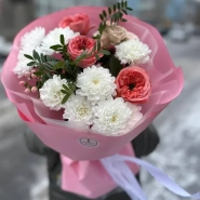 Букет с розами и хризантемами &laquo;Нежность&raquo; 0