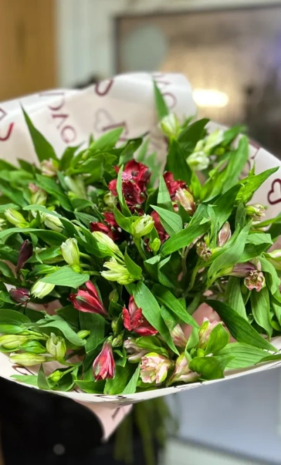 Букет из альстромерий «Счастье в мгновенье»