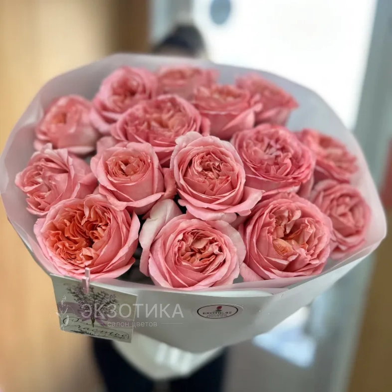 Букет из 15 пионовидных роз &laquo;Рассвет&raquo;