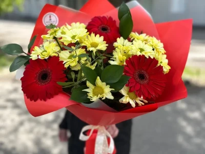 Букет «Яркий акцент»